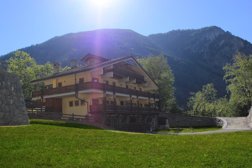 Shatush Hotel Courmayeur Ngoại thất bức ảnh