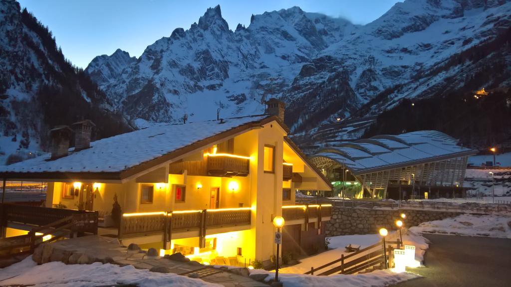 Shatush Hotel Courmayeur Ngoại thất bức ảnh